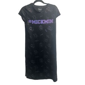 ✨Disney Graphic Sz 4 Tunic✨